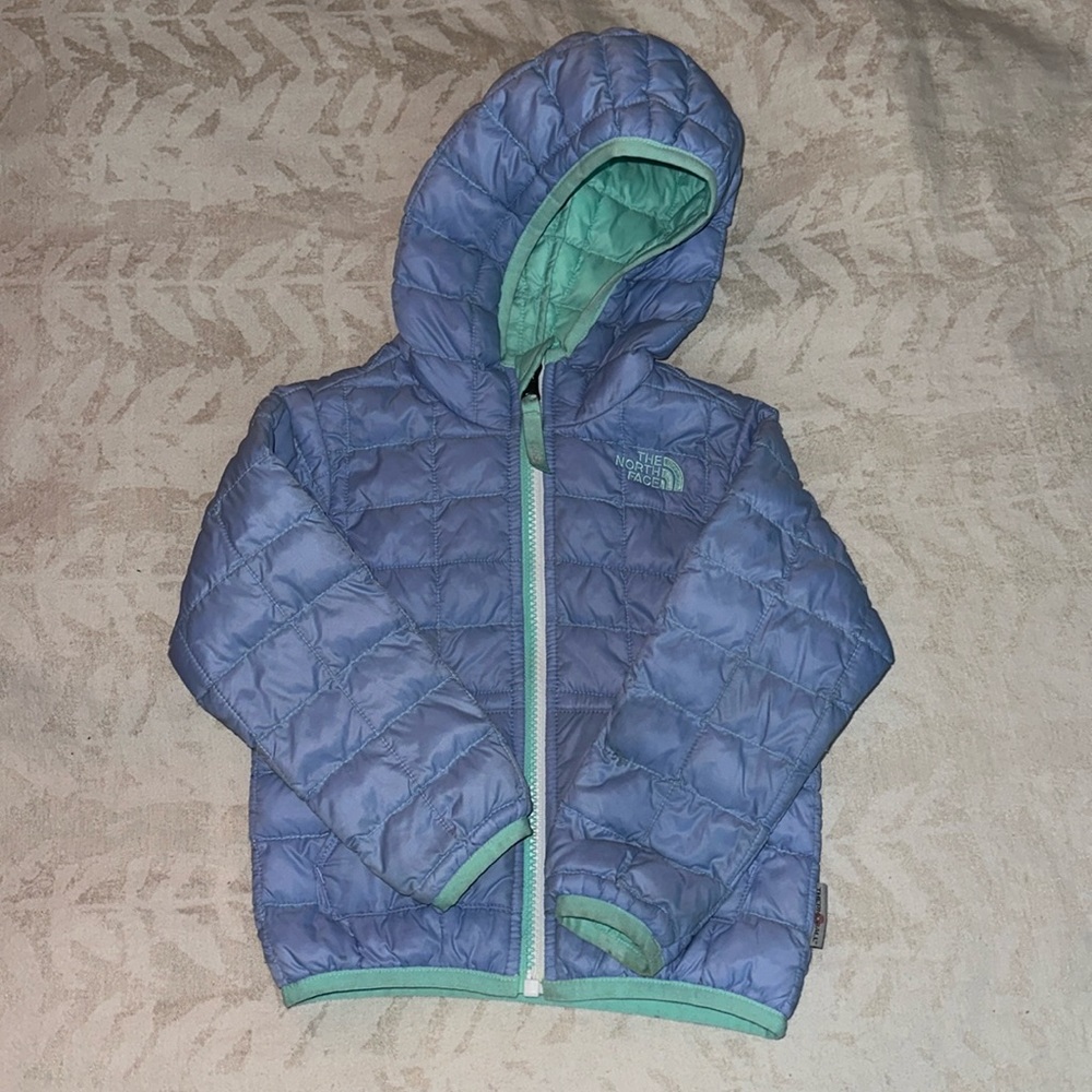 Boys reversible north face light puffy jacket